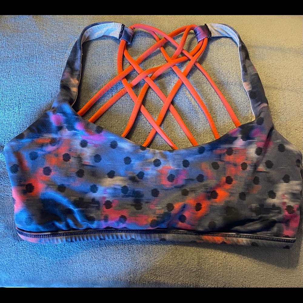 Lululemon Free to be Wild bra